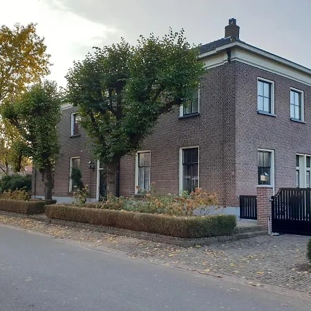 Tremele Bed & Breakfast Dreumel